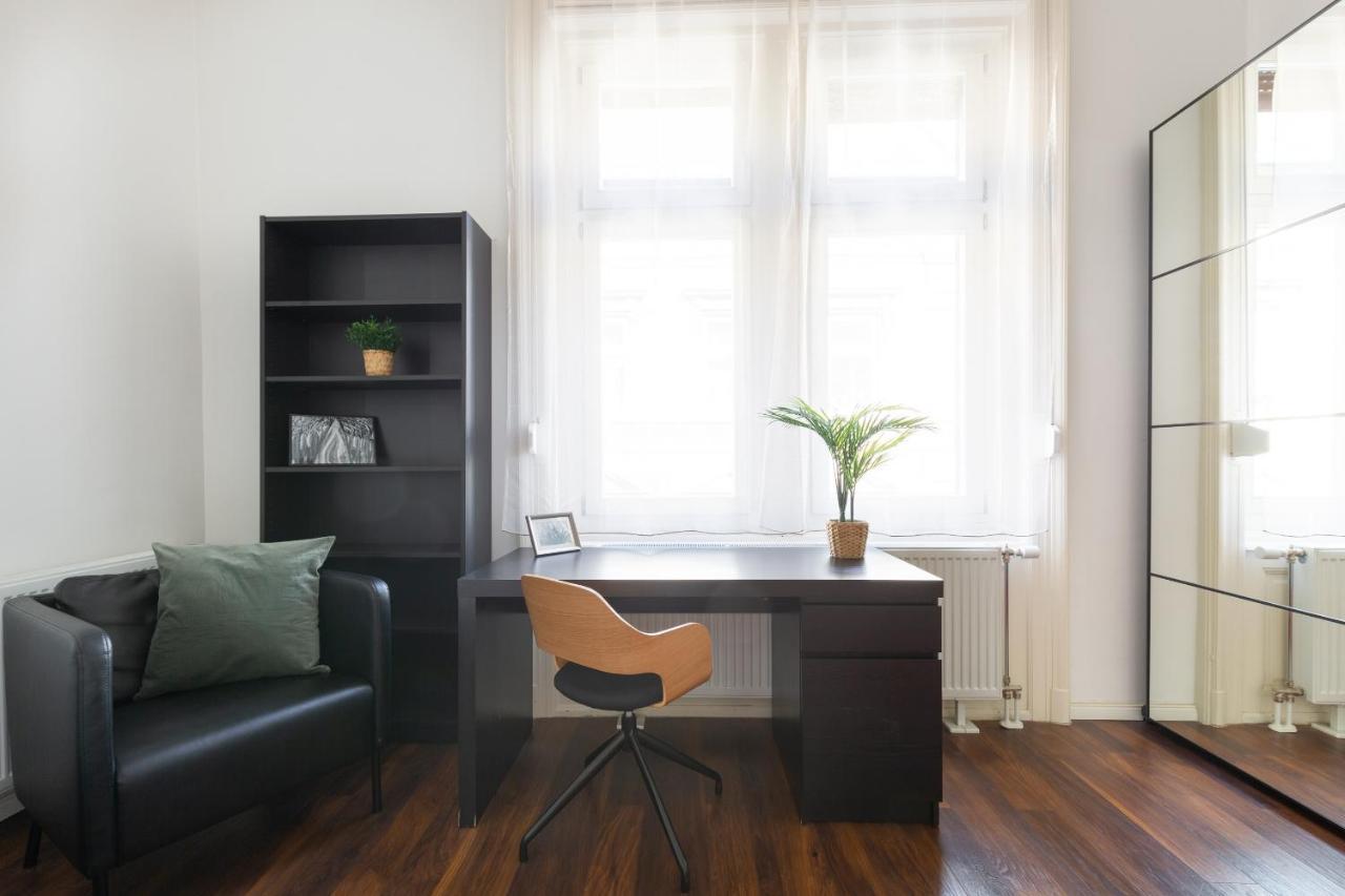 Апартаменты Red Dot One - New Unit In Heart Of Jewish Quarter Будапешт Экстерьер фото